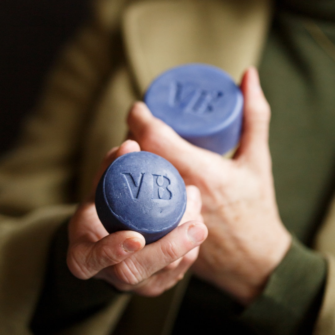 How to Use a Shampoo Bar